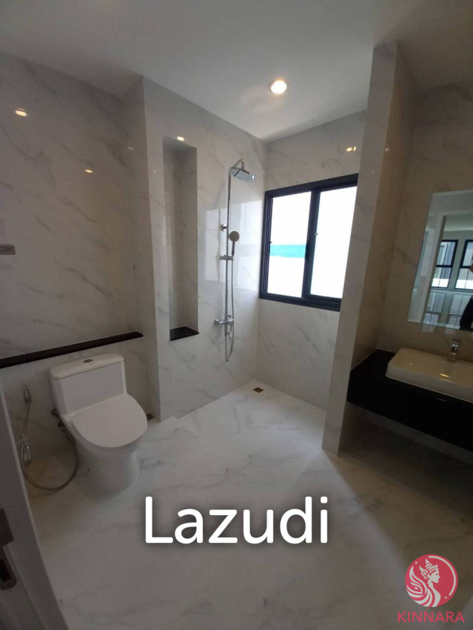 Thumb 4