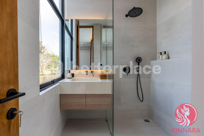 Impeccably Crafted 3 BR Villa - Villa, Bukit, Bali - photo 11