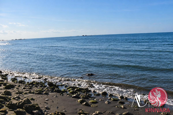 Beachfront Gem: 56,400 Mand - Land, Singaraja, Bali - photo 4