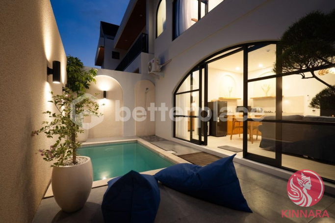 Sleek 1-Bedroom Padonan Villa - Villa, Canggu, Bali - photo 2