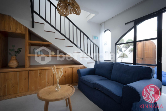 Sleek 1-Bedroom Padonan Villa - Villa, Canggu, Bali - photo 8