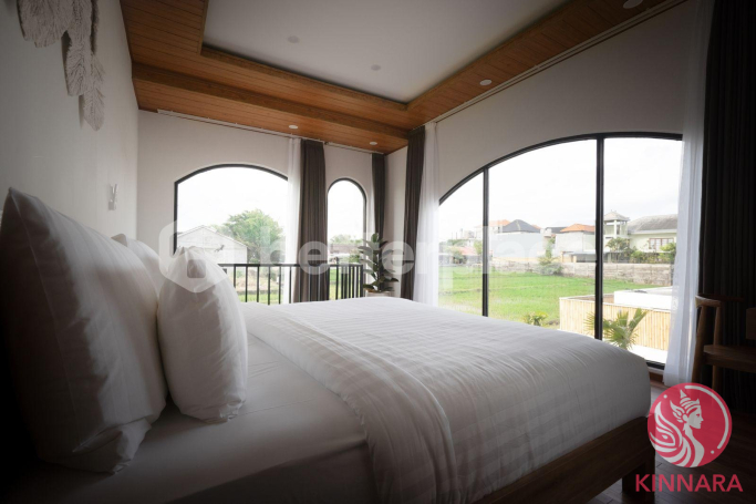 Sleek 1-Bedroom Padonan Villa - Villa, Canggu, Bali - photo 11